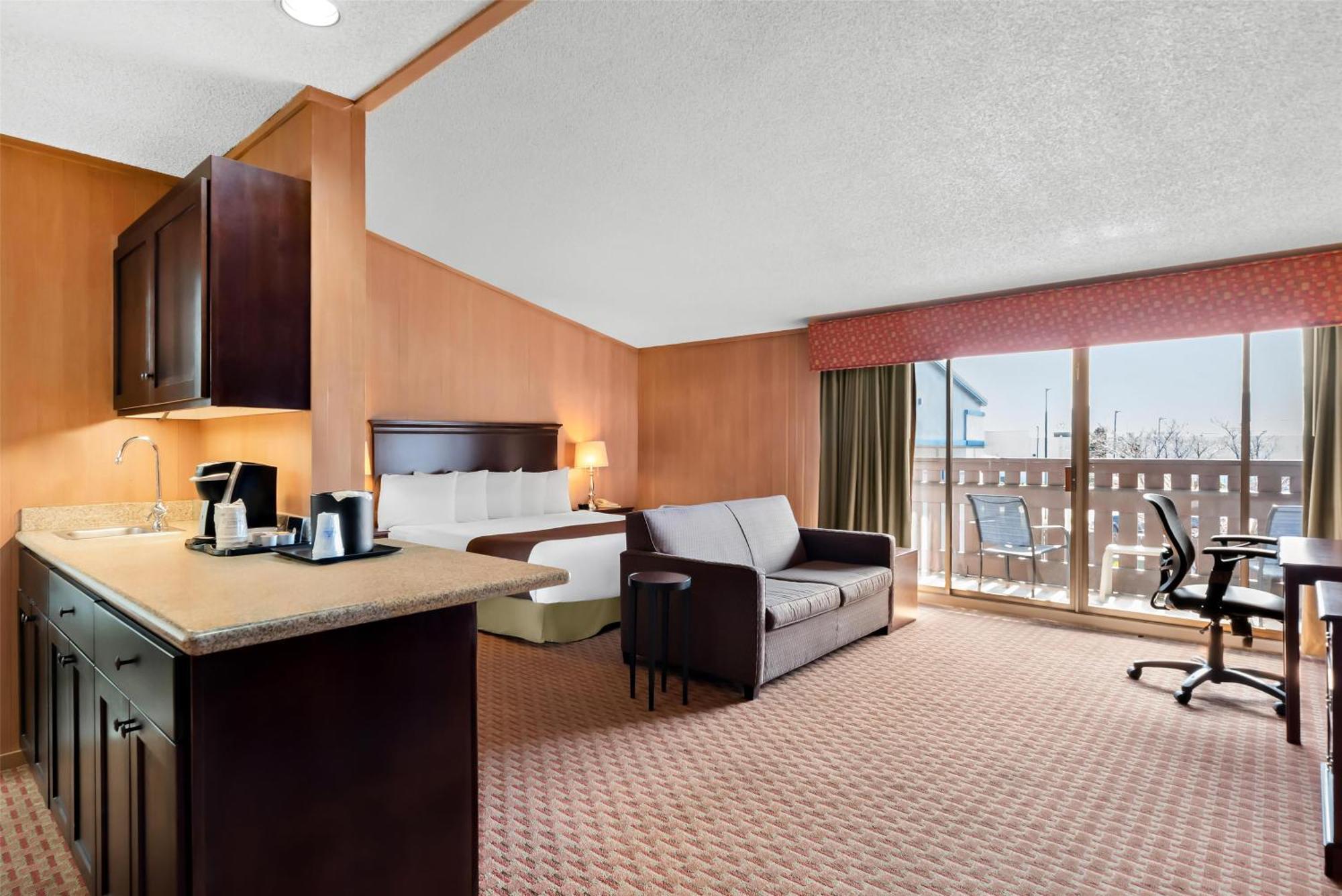 וונאטצ'י Best Western Chieftain Inn מראה חיצוני תמונה